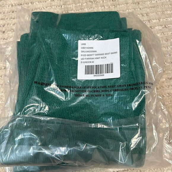 Urban Outfitters Farrah Knit Kick Flare Pant Green Medium New - Picture 6 of 7